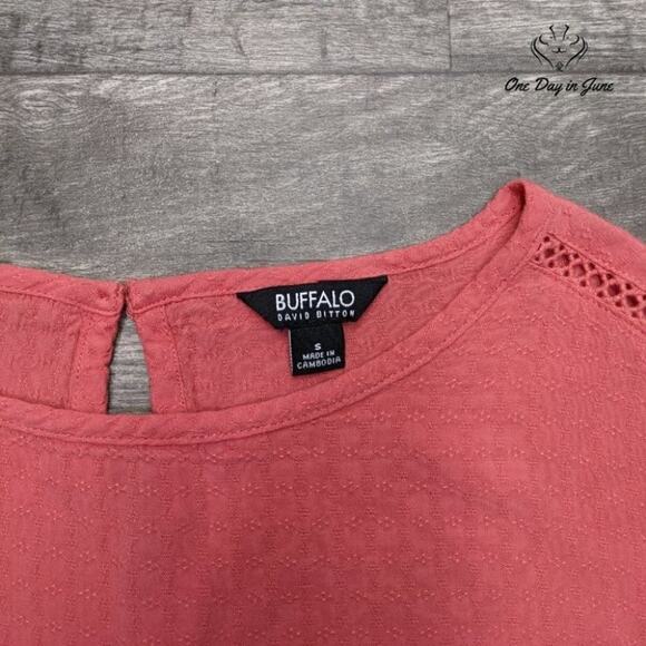 Buffalo David Bitton Short Sleeve Tie Front Top Size S - Picture 2 of 5